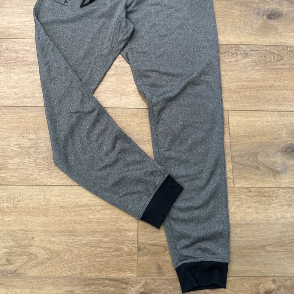 Under Armor Men’s Gray Joggers Black Accents Drawstring Waist Sz Small